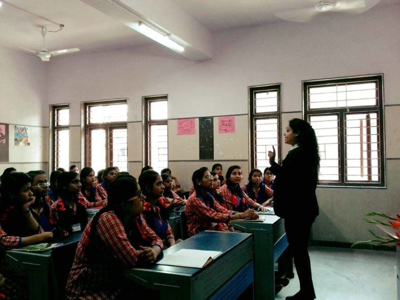 LEGAL LITERACY CLASS AT GGSSS, SEC-V, DR. AMBEDKAR NAGAR, (1923047) ON 16.10.2017