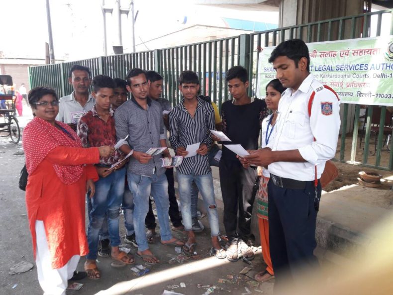 DLSA Shahdara organized a Global Road Safety Week on “Traffic Laws” at Dilshad Garden Metro Station