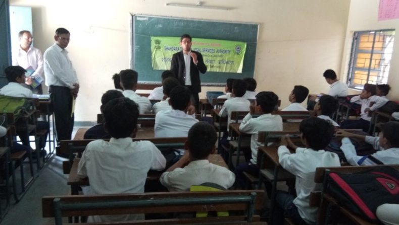 DLSA Shahdara organized Legal Awareness Programme on the topic “Rights of Children to Free and Compulsory Education Act, 2009 ” at Sarvodaya Bal Vidhalaya, New Jafrabad, Delhi on 18.05.2018.