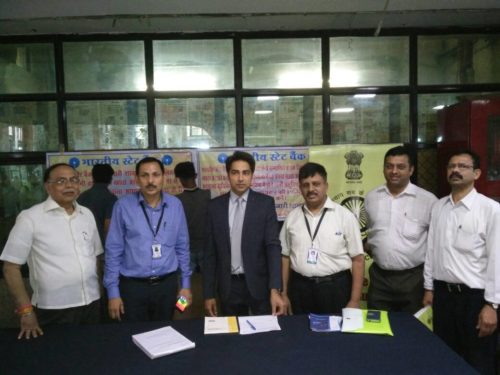 Organizing a week-long camp from 22/05/2017 to 27/05/2017 for linkage of Aadhar card with bank account