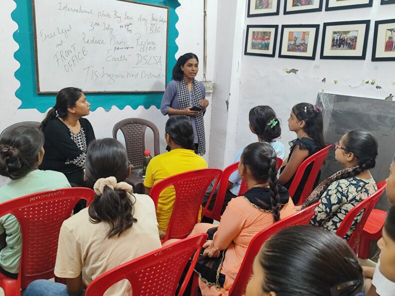 The West District Legal Services Authority, under the aegis of NALSA and DSLSA, in collaboration with NIPUN NGO, organized a lecture on the occasion of International Plastic Bag Free Day on 03rd July 2025. The session focused on the theme “Reduce Plastic, Restore Earth” and was delivered by Ms. Rinku Parewa (LAC, West DLSA).