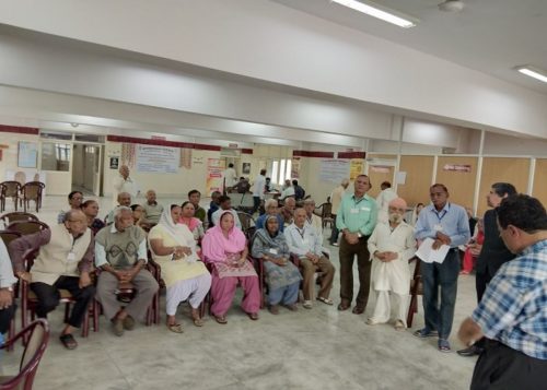 Inauguration of free medical check-up clinic for Senior Citizens at Swabhiman Parisar, Kasturba Nagar, Delhi.